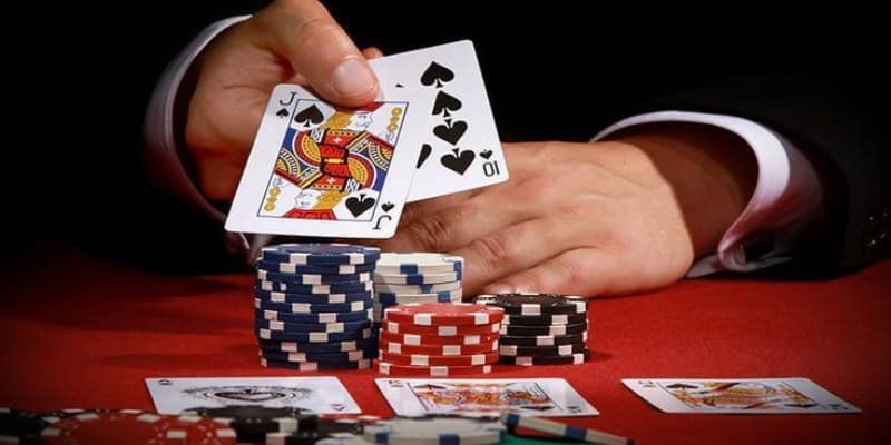 So sánh 11BET và 789WIN về độ uy tín trên thị trường cá cược